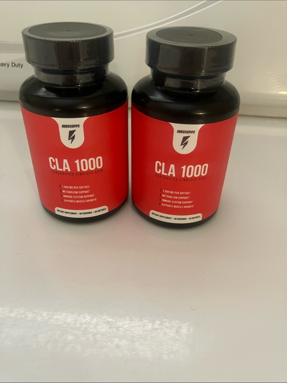 INNOSUPPS CLA 1000 Supplement Bottle - Red & Black